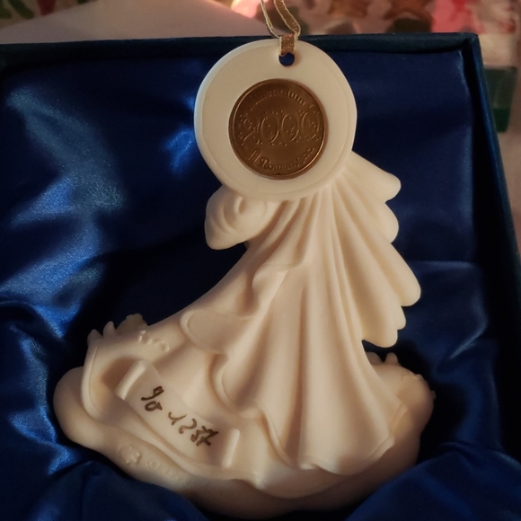 Millennium edition ornament. Mother and child. - Picture 5 of 8